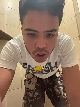 BradleyWayne1 online show from April 2026 05:32:02 AM