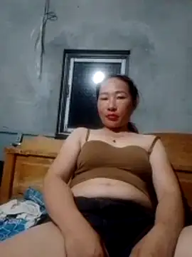 Snapshot of Tieuthu2 chatting on April 2026 05:30:01 PM Tieuthu2 online show from April 2026 05:30:01 PM