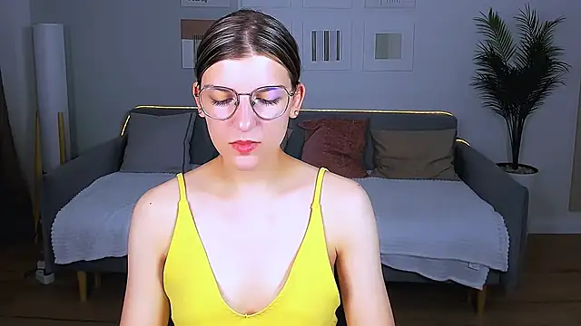 AnnaThorne online show from June 2026 03:31:01 AM
