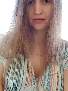 irresistibelle online show from May 2026 11:59:01 AM