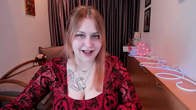 NoraLiin online show from May 2026 07:30:01 PM