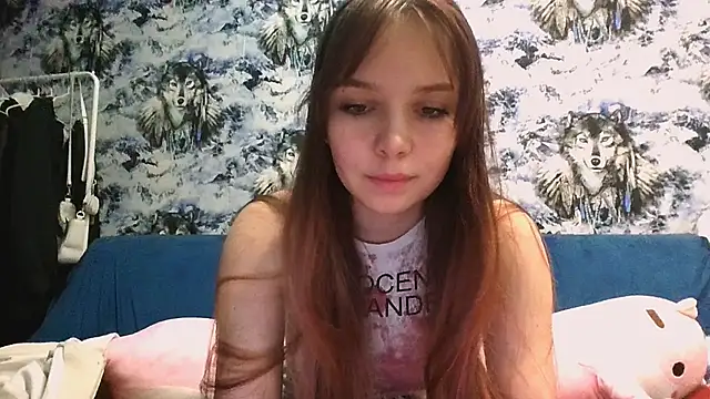 Snapshot of Princess_Mira chatting on June 2026 05:06:01 PM Princess Mira online show from June 2026 05:06:01 PM