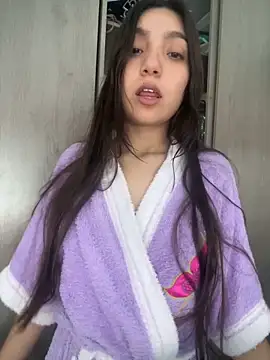 Snapshot of Soffy_20 chatting on April 2026 05:18:01 PM Soffy 20 online show from April 2026 05:18:01 PM