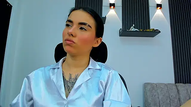 isabella hv online show from July 2026 08:33:02 PM