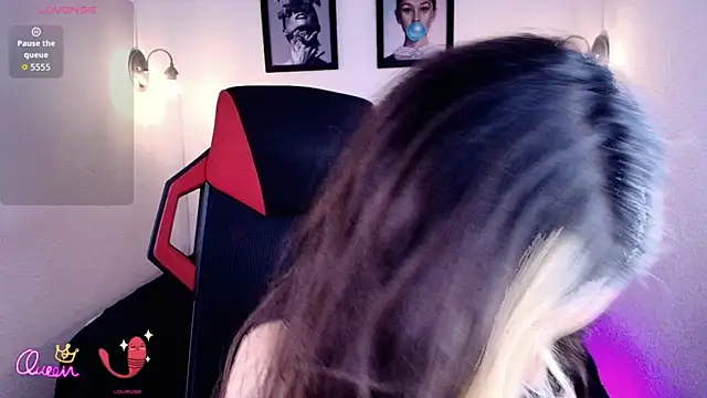 Snapshot of aliceinflames chatting on May 2026 09:22:02 PM aliceinflames online show from May 2026 09:22:02 PM