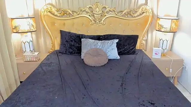 OliviaRoxy online show from June 2026 12:52:02 PM