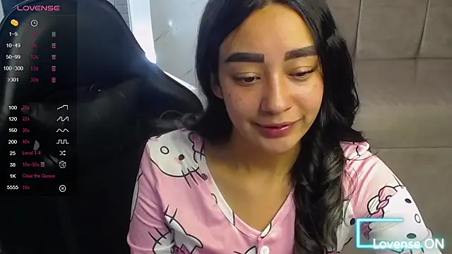 Little Samy v online show from April 2026 08:26:01 PM