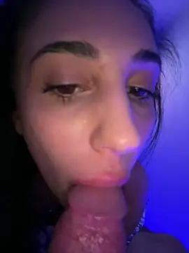 Briana bri11 online show from April 2026 04:19:01 AM