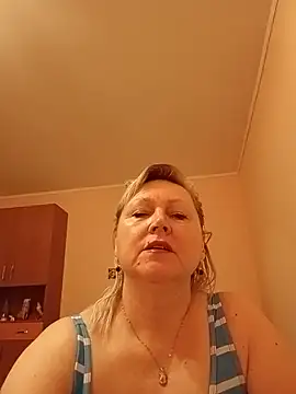 I amVeronicle online show from June 2026 02:41:01 PM