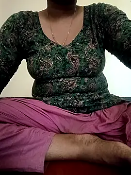 Snapshot of Misty-Meya chatting on June 2026 05:32:02 AM Misty-Meya online show from June 2026 05:32:02 AM
