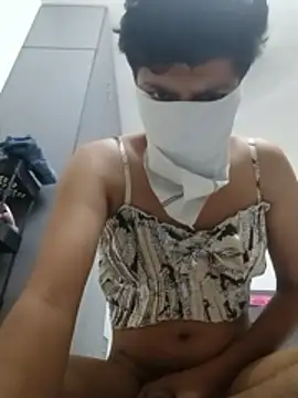 mrbaby32 online show from April 2026 06:10:01 PM