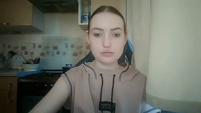 Snapshot of Lisanta chatting on June 2026 03:55:02 PM Lisanta online show from June 2026 03:55:02 PM