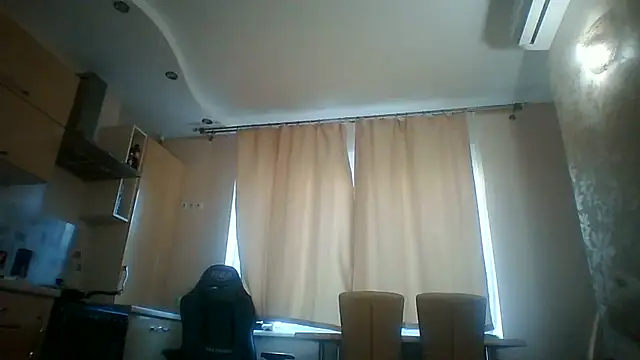 Snapshot of Lisanta chatting on June 2026 03:38:02 PM Lisanta online show from June 2026 03:38:02 PM