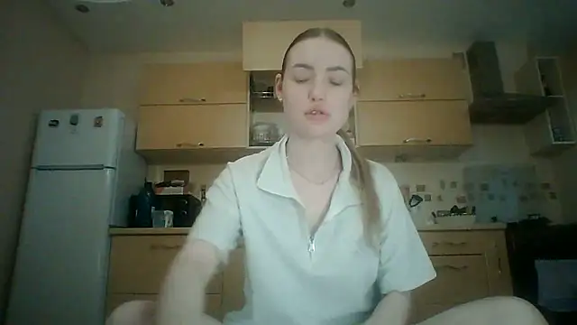 Snapshot of Lisanta chatting on July 2026 02:49:02 AM Lisanta online show from July 2026 02:49:02 AM