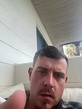 BigDawgzbite69 online show from June 2026 09:06:02 PM
