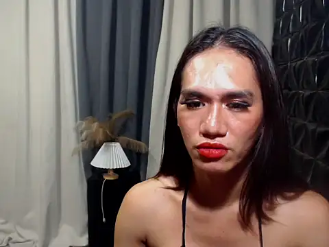 Queen Haliyah online show from May 2026 01:02:04 AM
