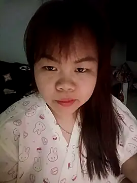 Snapshot of Truxcy1 chatting on May 2026 06:08:01 AM Truxcy1 online show from May 2026 06:08:01 AM