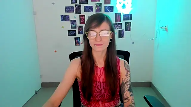 Snapshot of Luna_Tantra chatting on August 2026 08:33:02 PM Luna Tantra online show from August 2026 08:33:02 PM