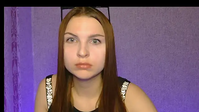 Amelia meeow online show from April 2026 06:49:01 PM