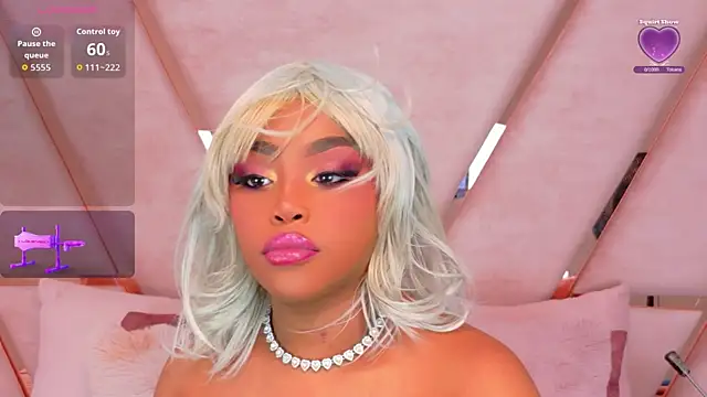 TiannahGlow online show from June 2026 04:34:02 PM