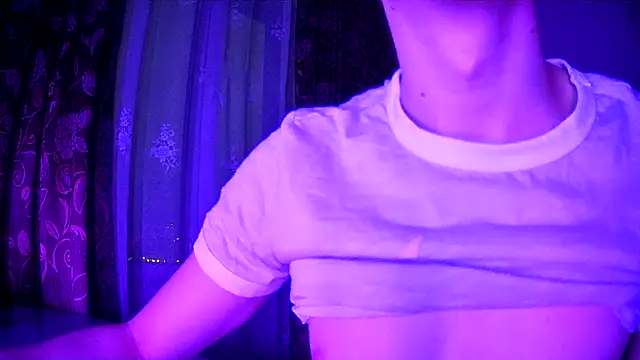 Romeo Manson online show from May 2026 10:59:01 PM