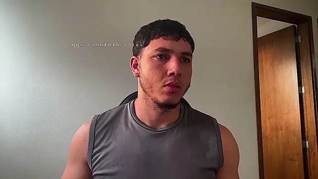 Snapshot of Maxx_valiant chatting on May 2026 11:20:01 AM Maxx valiant online show from May 2026 11:20:01 AM