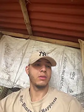 Snapshot of Maxx_valiant chatting on August 2026 01:14:02 PM Maxx valiant online show from August 2026 01:14:02 PM