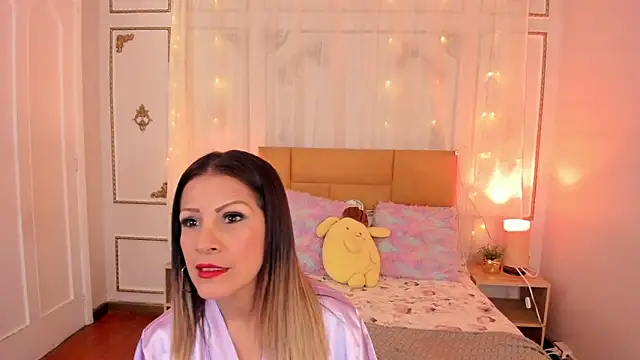 cris milk online show from June 2026 09:04:01 PM