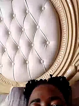 Snapshot of Sweetness_dreams chatting on May 2026 08:20:02 AM Sweetness dreams online show from May 2026 08:20:02 AM