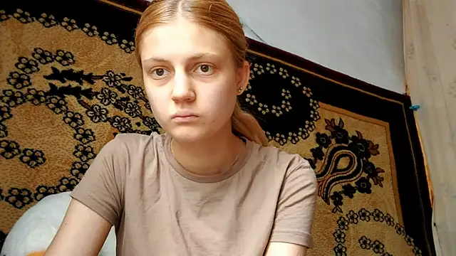 Snapshot of LunaLaday chatting on July 2026 03:45:02 AM LunaLaday online show from July 2026 03:45:02 AM