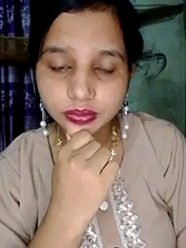 Nigar Hatun online show from May 2026 04:47:02 PM