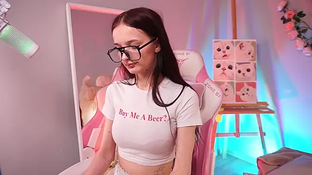 AliciaCore online show from April 2026 05:49:02 AM