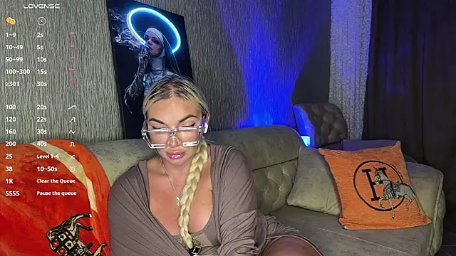 MissJessX online show from July 2026 06:44:01 PM