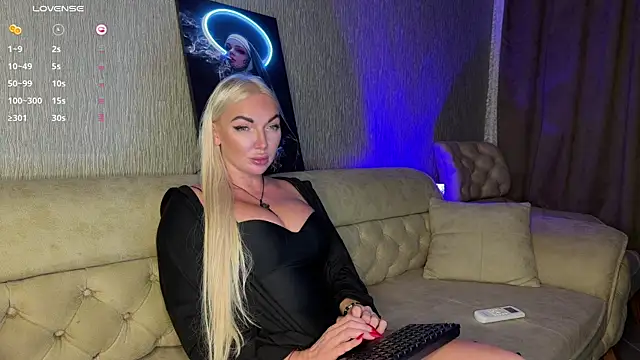 MissJessX online show from August 2026 08:11:02 PM