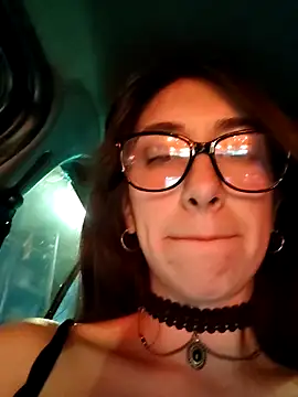 DaddyLolii online show from May 2026 12:16:01 AM