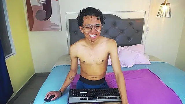 Snapshot of Lubli_thodez chatting on May 2026 01:50:01 PM Lubli thodez online show from May 2026 01:50:01 PM