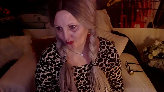 Divineblond online show from March 2025 05:00:02 AM