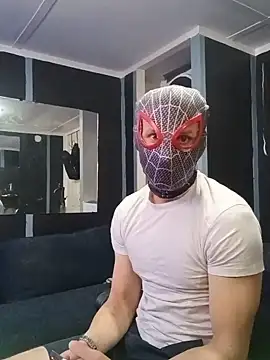 bwcloverboy2 online show from May 2026 04:24:01 PM