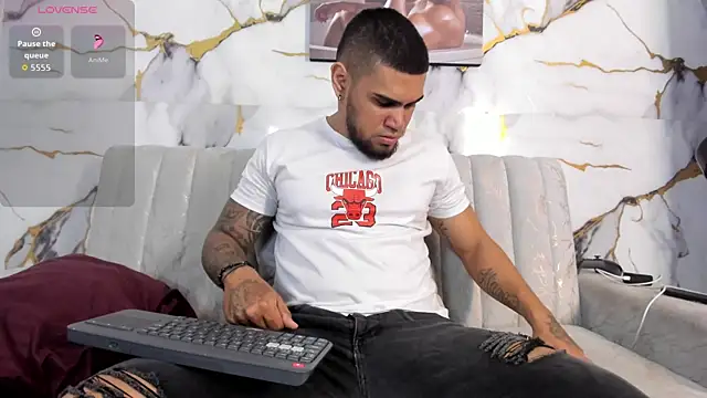 Snapshot of angel__tattoo chatting on July 2026 10:14:01 PM angel tattoo online show from July 2026 10:14:01 PM