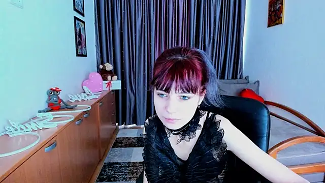 Snapshot of MiniLysii chatting on June 2026 06:06:01 AM MiniLysii online show from June 2026 06:06:01 AM