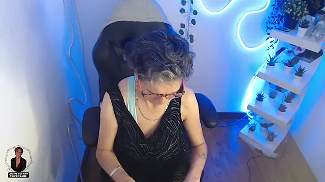 Snapshot of selena_ferreira chatting on May 2026 11:49:01 AM selena ferreira online show from May 2026 11:49:01 AM
