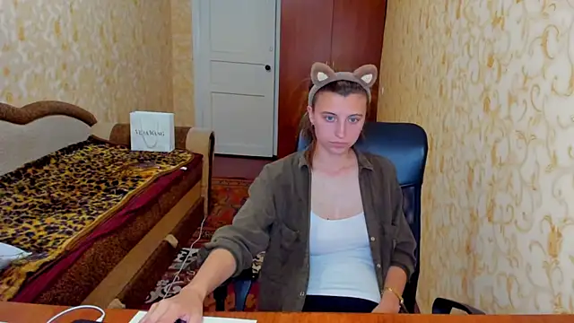 MilaShka29 online show from June 2026 09:46:02 AM