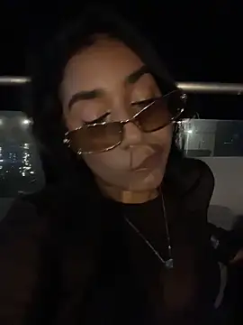 SaryJonex online show from May 2026 12:18:01 AM