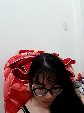  Minaa  online show from April 2026 07:27:02 PM