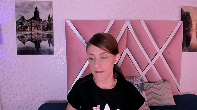 Nicoll 89 online show from April 2026 12:07:02 PM