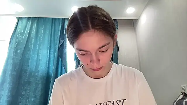 Snapshot of MonaNox chatting on July 2026 06:59:02 AM MonaNox online show from July 2026 06:59:02 AM