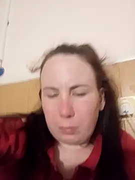 AnnaBeatrissa online show from April 2026 06:42:01 PM