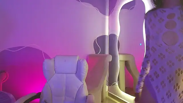 Aeritta Nova online show from April 2026 02:30:01 PM