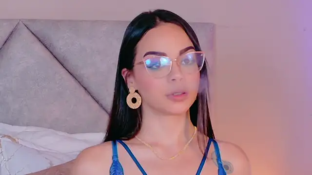 MaddisonEvanss online show from April 2026 08:57:02 PM