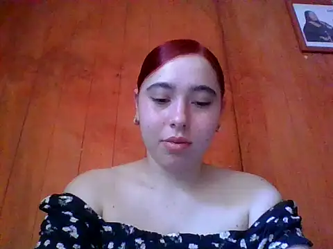 Snapshot of Annisof chatting on May 2026 05:52:02 PM Annisof online show from May 2026 05:52:02 PM